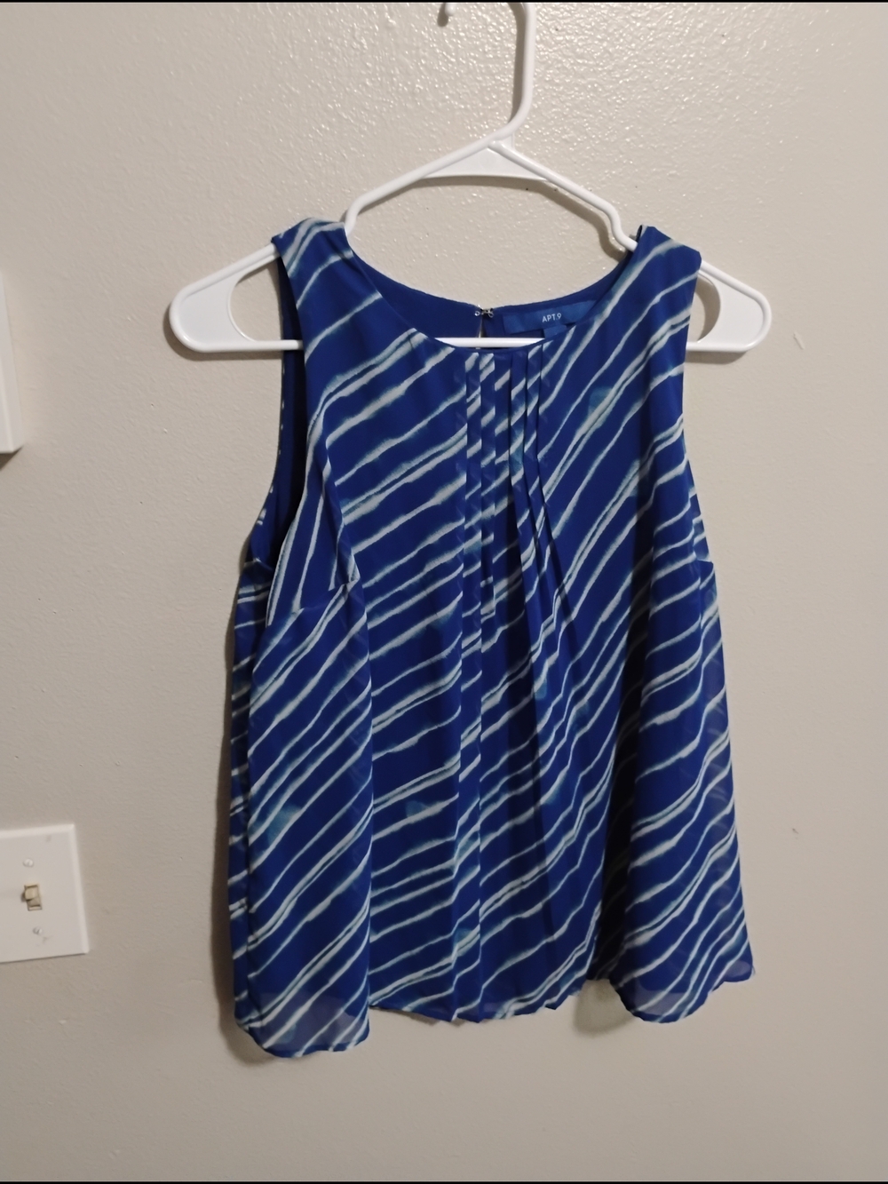 APT. 9 Blue Striped Sleeveless Blouse